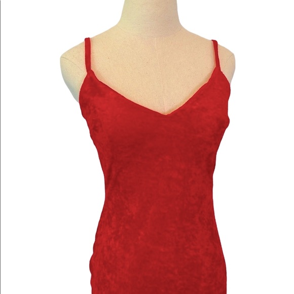 Daisy Street ASOS Red Velvet Summer Dress - Picture 2 of 6